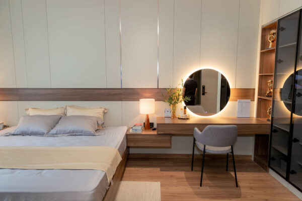 6498f3173207819.648c2161a3ede