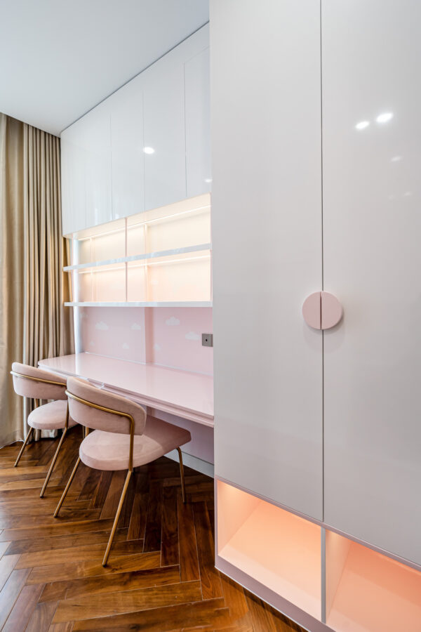 Hình ảnh thực tế nội thất căn hộ Cove Residences Empire City 24 e 26